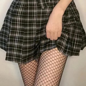 嗯⋯啊⋯在温泉做h爱
