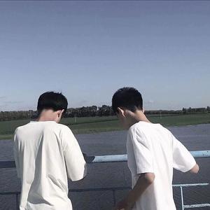 嗯⋯啊⋯在温泉做h爱
